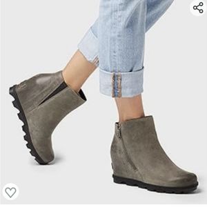 Sorel Joan of Arctic wedge II bootie sz 6 Quarry Grey